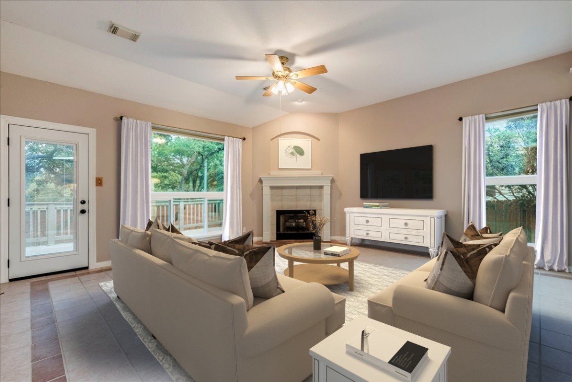 8820 La Siesta Bend , Austin, TX, 78749 | 3650823 | Realty Texas LLC