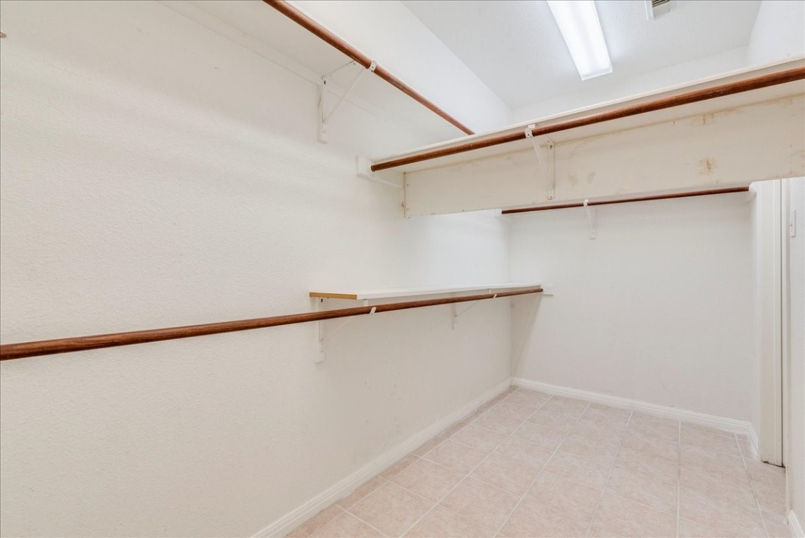 8820 La Siesta Bend , Austin, TX, 78749 | 3650823 | Realty Texas LLC