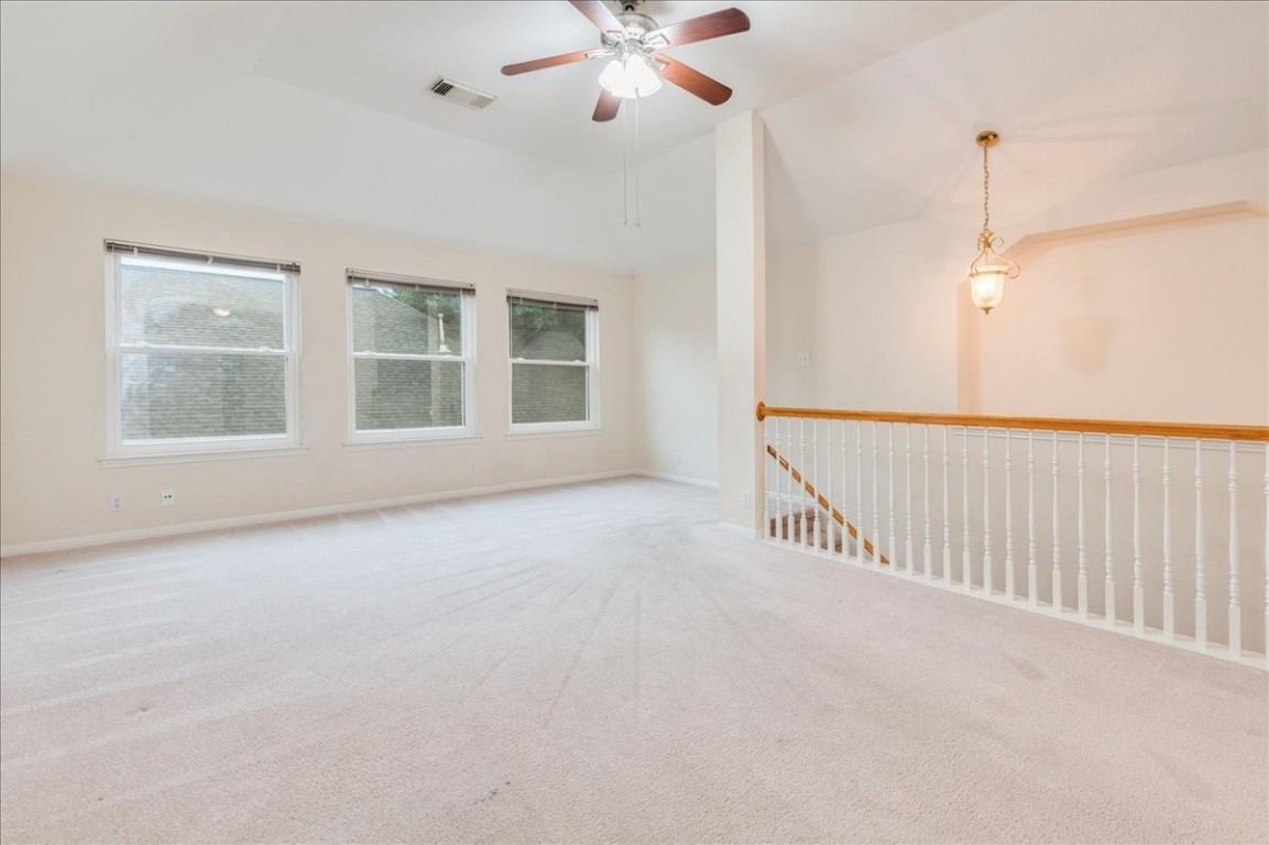 8820 La Siesta Bend , Austin, TX, 78749 | 3650823 | Realty Texas LLC