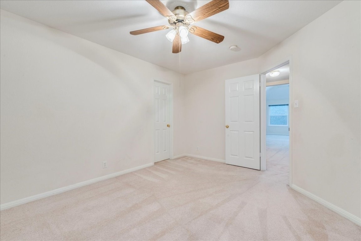 8820 La Siesta Bend , Austin, TX, 78749 | 3650823 | Realty Texas LLC