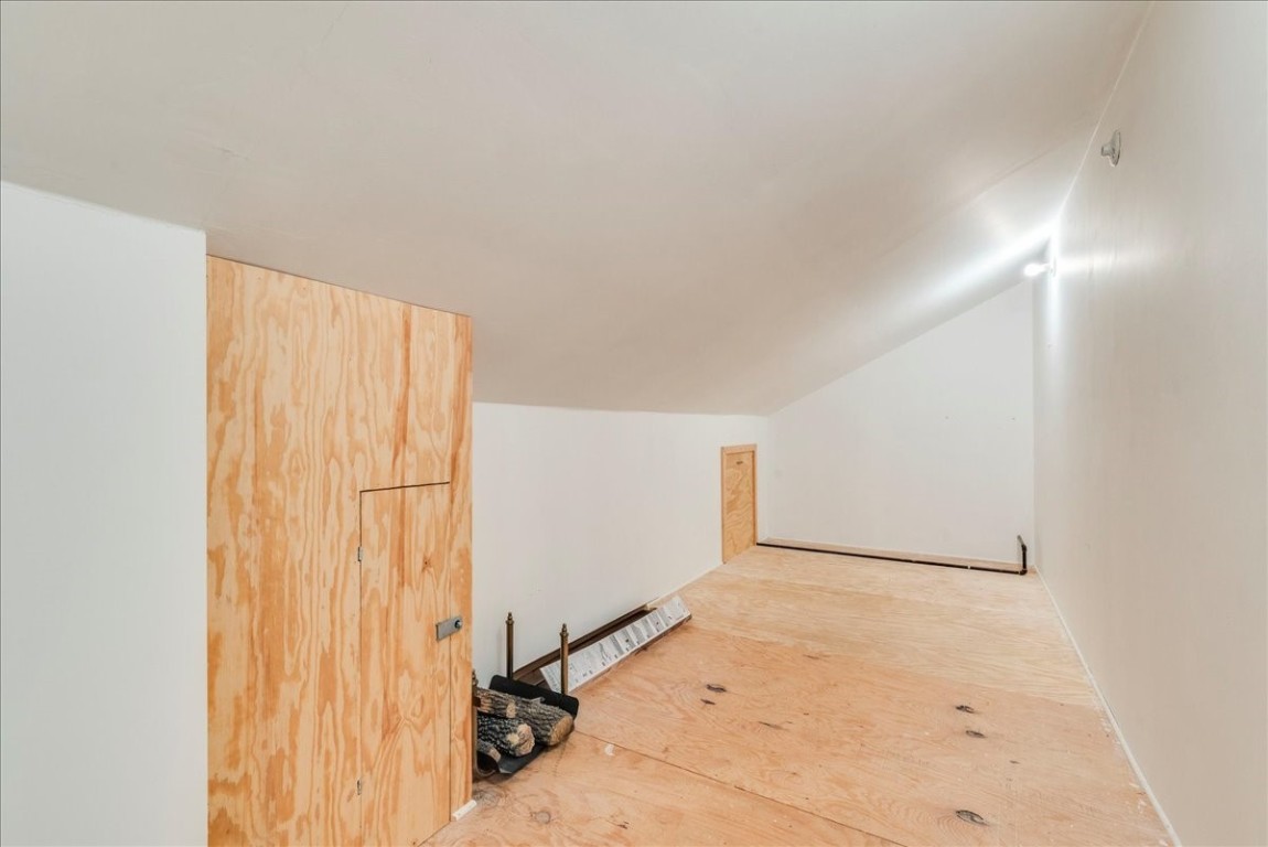 8820 La Siesta Bend , Austin, TX, 78749 | 3650823 | Realty Texas LLC