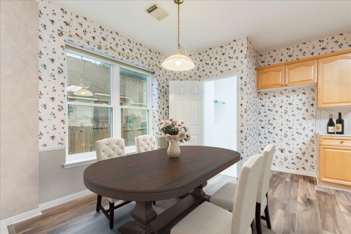 8820 La Siesta Bend , Austin, TX, 78749 | 3650823 | Realty Texas LLC