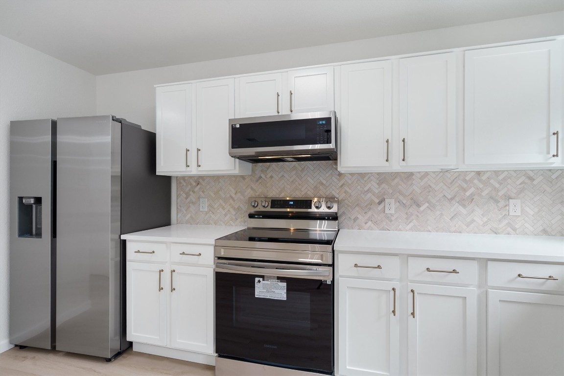 7115 Thannas Way , Austin, TX, 78744 | 6377848 | Realty Texas LLC