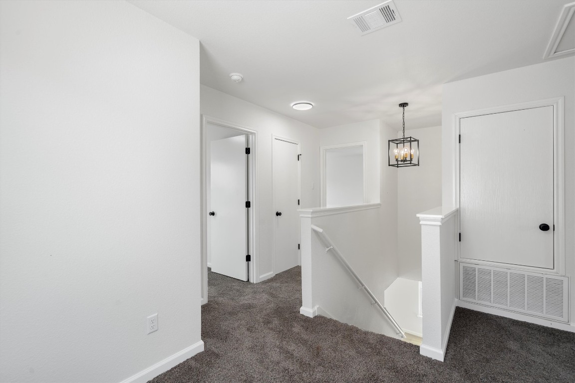 7115 Thannas Way , Austin, TX, 78744 | 6377848 | Realty Texas LLC