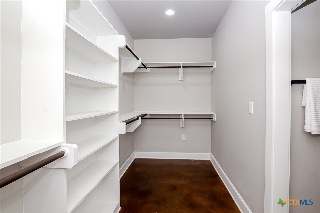 109 Luke Court , Victoria, TX, 77904 | 543539 | Realty Texas LLC