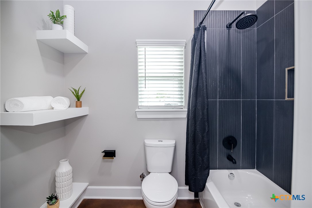 109 Luke Court , Victoria, TX, 77904 | 543539 | Realty Texas LLC