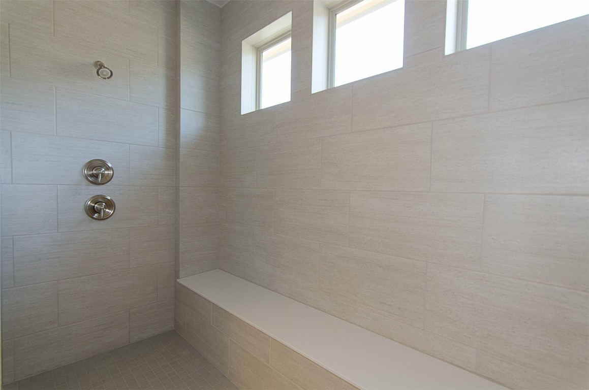 1709 Lawrence Station 3 , Austin, TX, 78741 | 8356882 | Realty Texas LLC