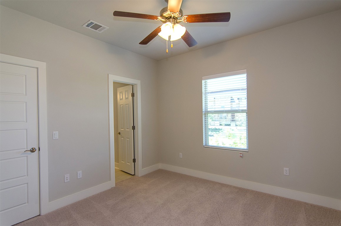 1709 Lawrence Station 3 , Austin, TX, 78741 | 8356882 | Realty Texas LLC