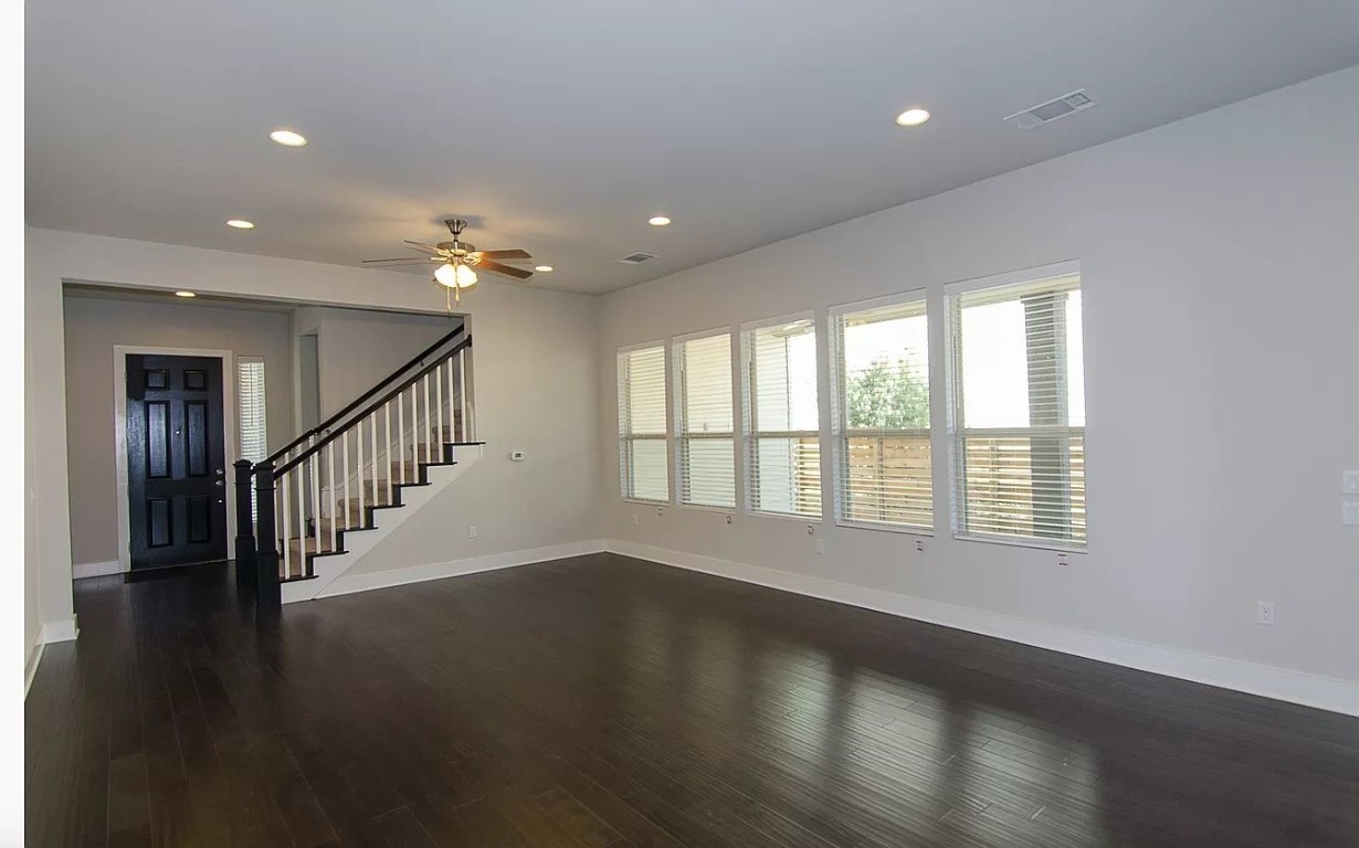 1709 Lawrence Station 3 , Austin, TX, 78741 | 8356882 | Realty Texas LLC