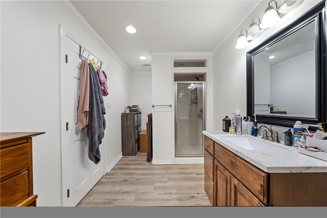 2001 S 9th Street , Waco, TX, 76706 | 222921 | Realty Texas LLC