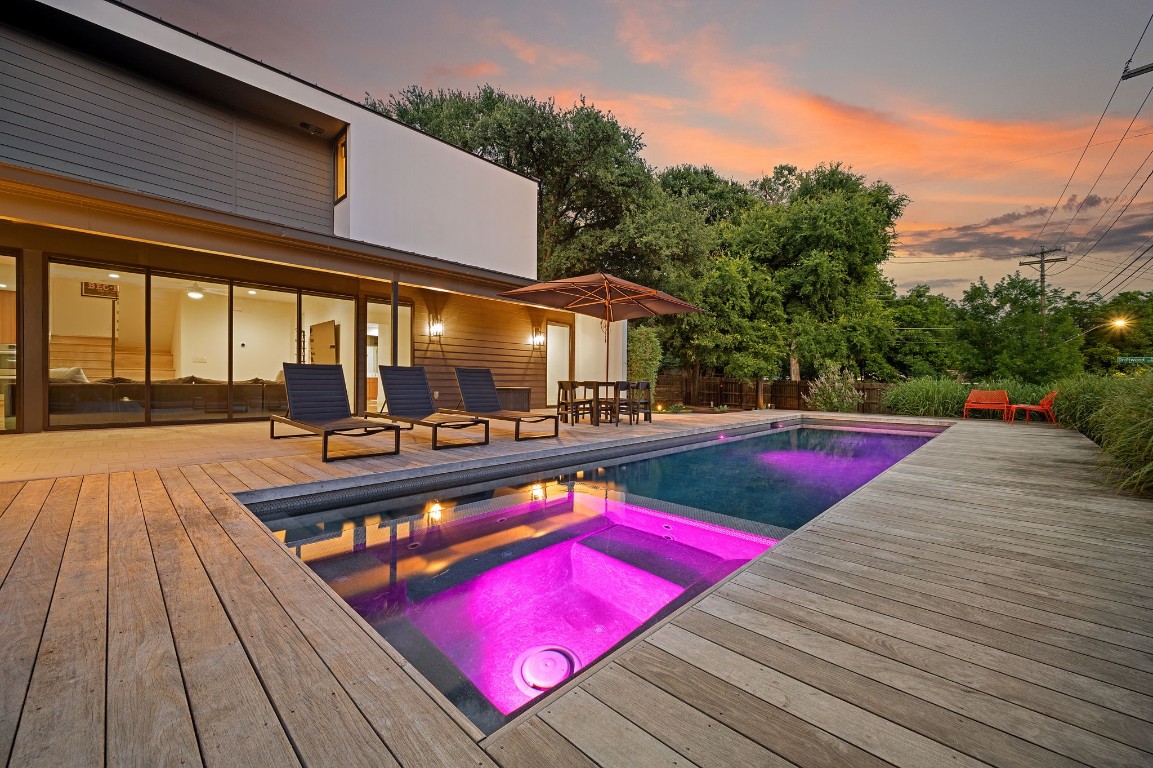 5708 Driftwood Drive , Austin, TX, 78731 | 4070804 | Realty Texas LLC