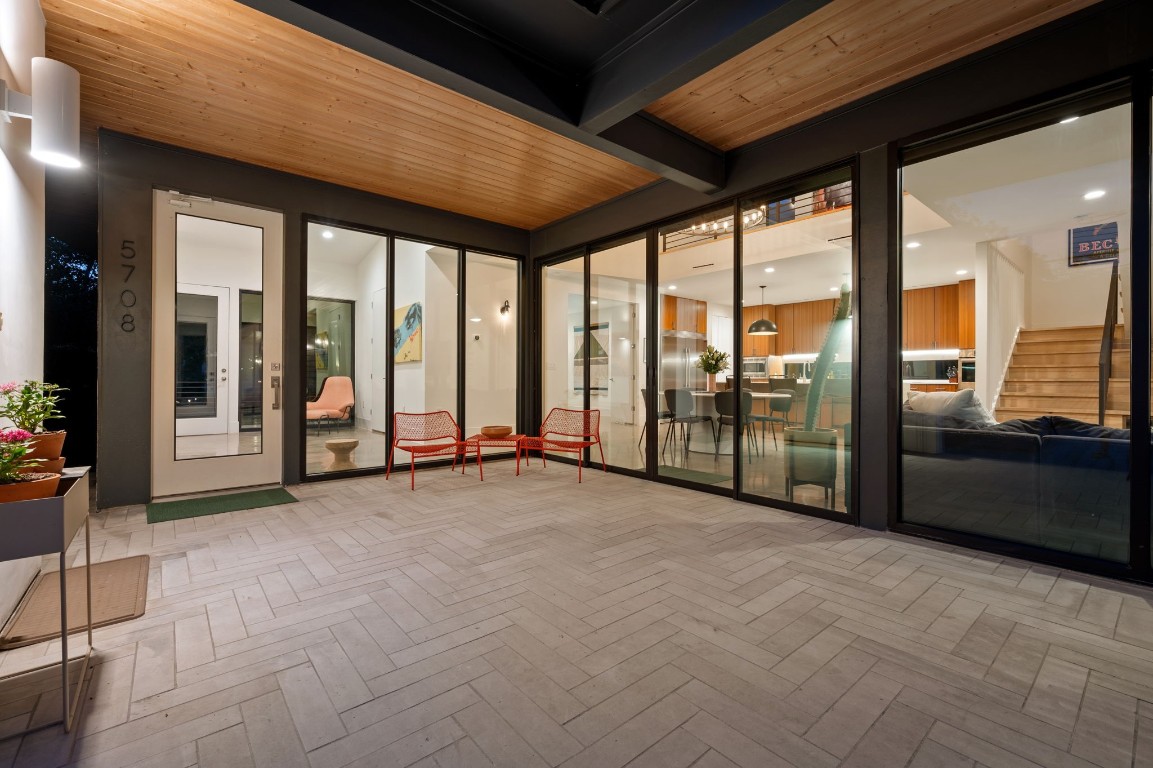 5708 Driftwood Drive , Austin, TX, 78731 | 4070804 | Realty Texas LLC