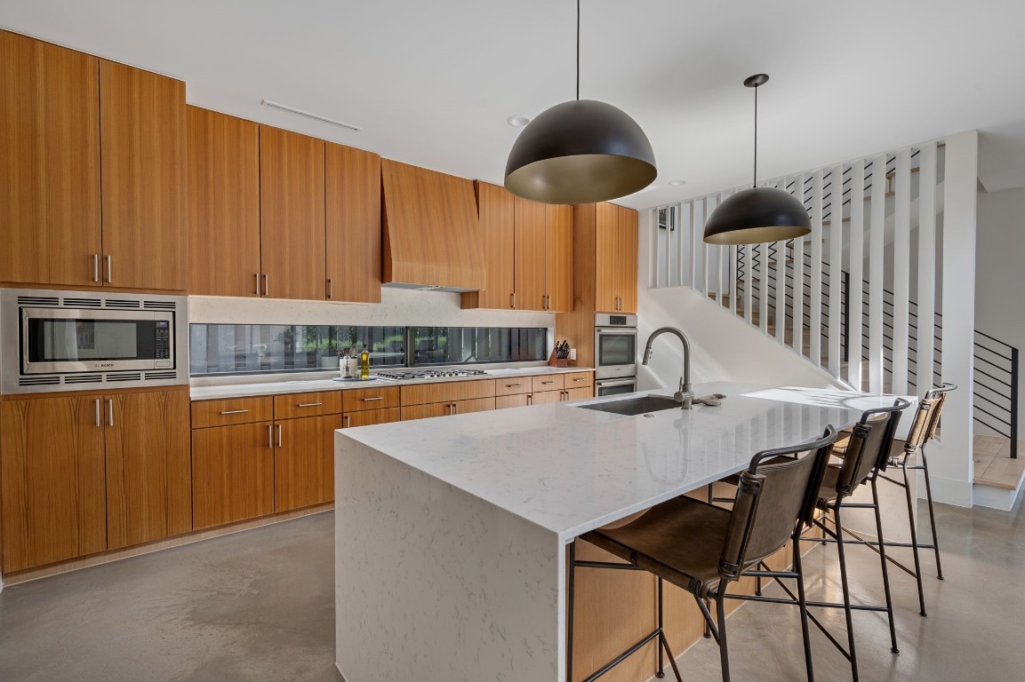 5708 Driftwood Drive , Austin, TX, 78731 | 4070804 | Realty Texas LLC