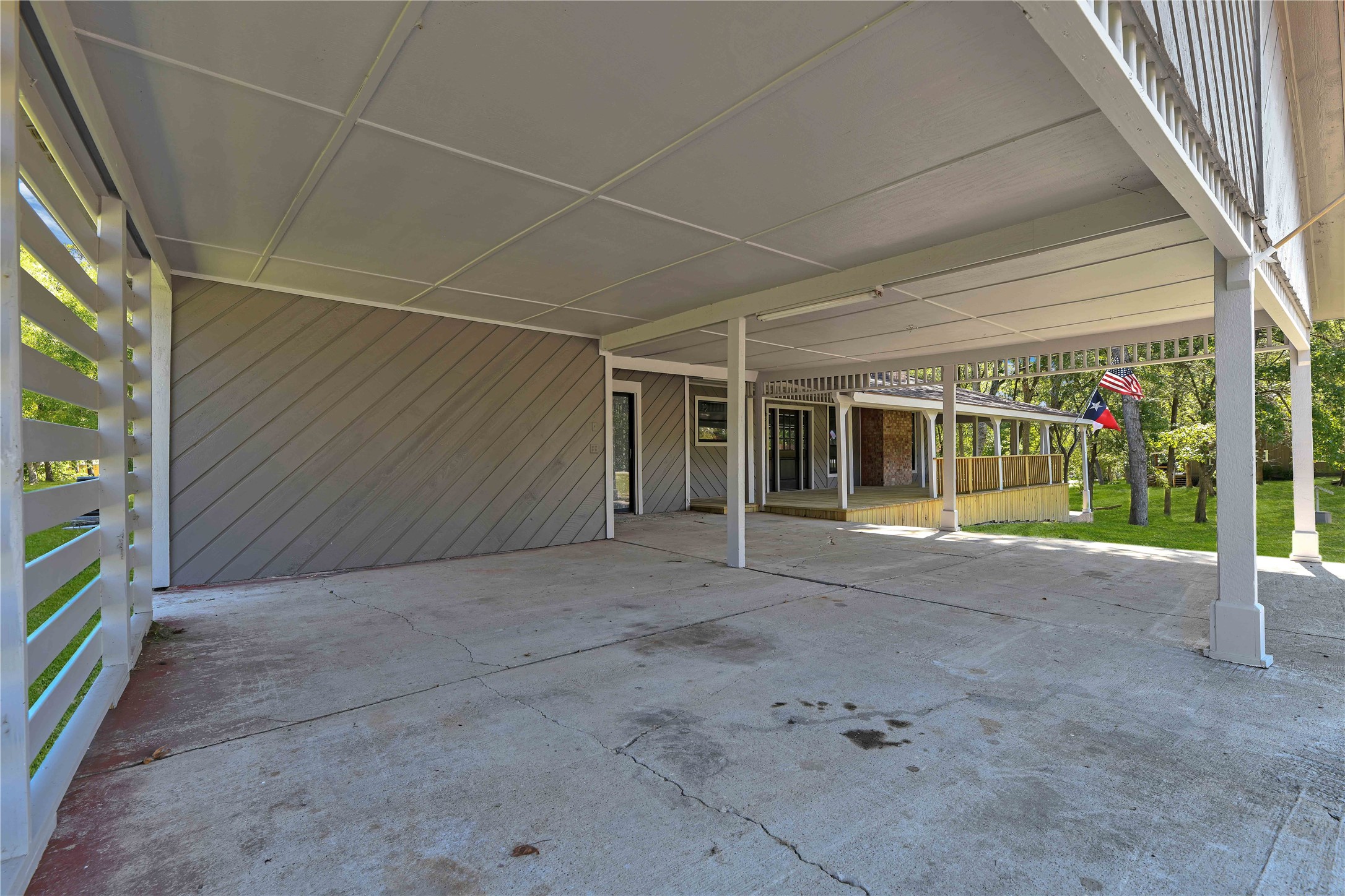 31 Governor Hogg Drive , Point Blank, TX, 77364 | 85777664 | Realty Texas LLC