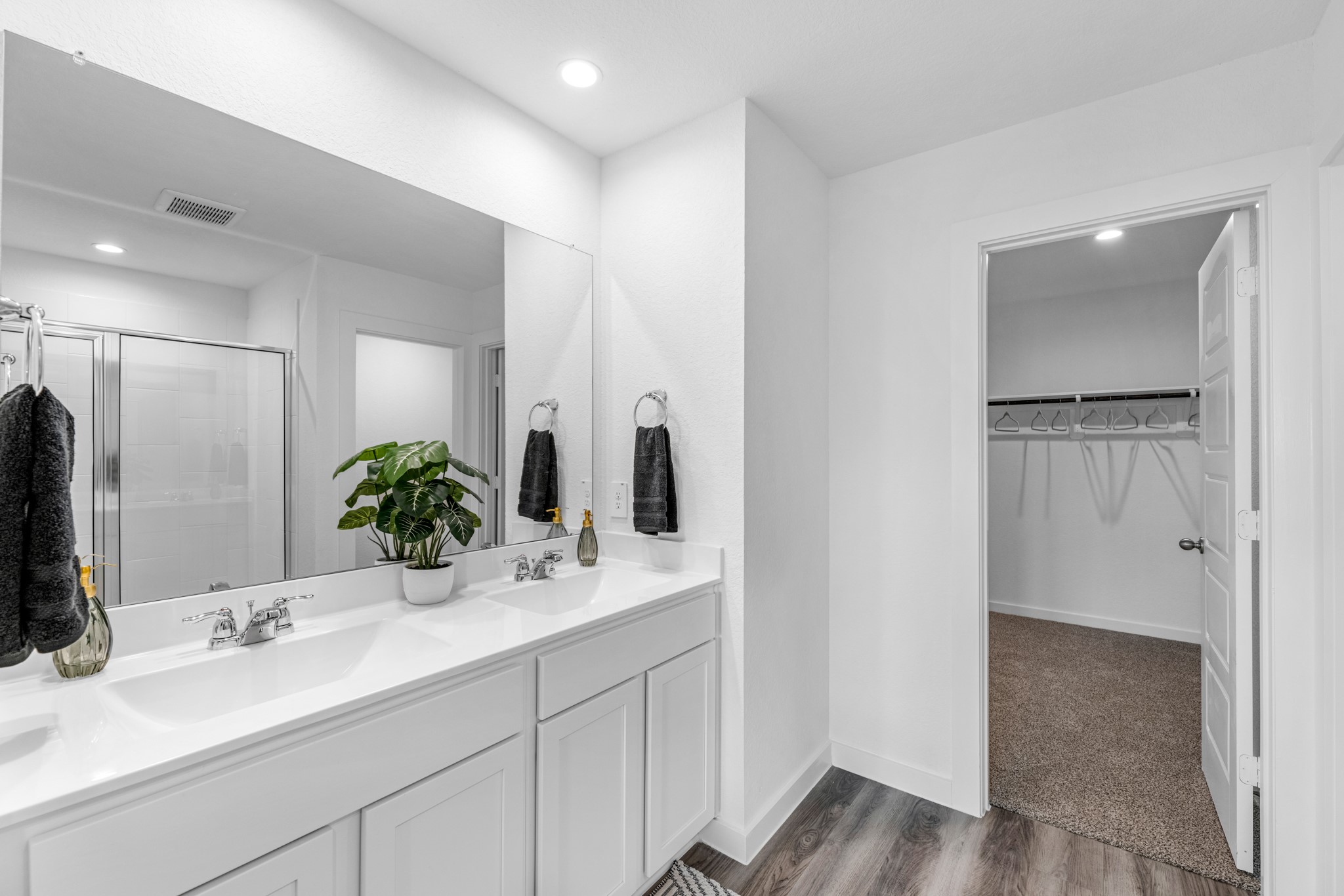 2918 Concord Village Way , Houston, TX, 77051 | 81869118 | Realty Texas LLC