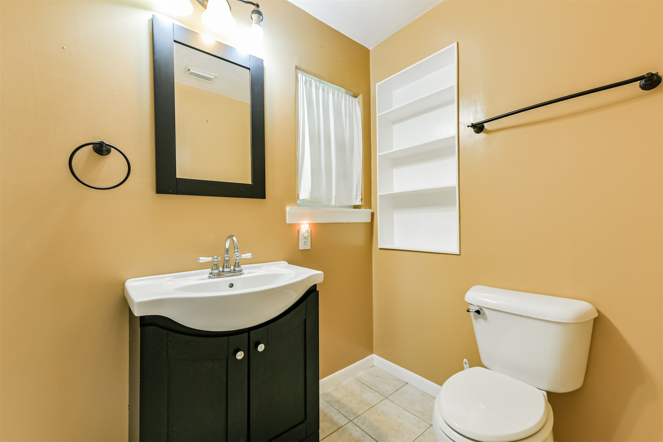 2426 11th Street N , Texas City, TX, 77590 | 2366925 | Realty Texas LLC