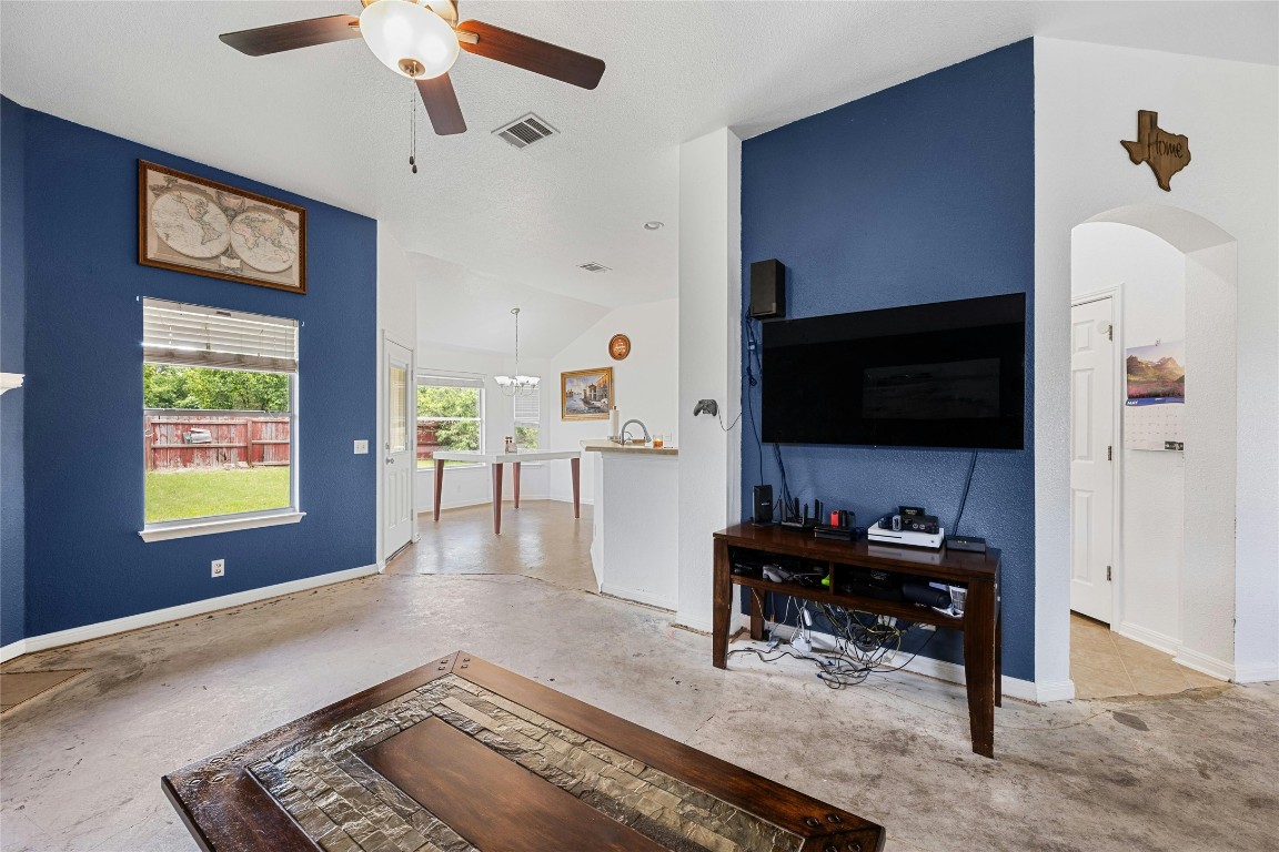 128 Quartz Drive , Jarrell, TX, 76537 | 2970531 | Realty Texas LLC