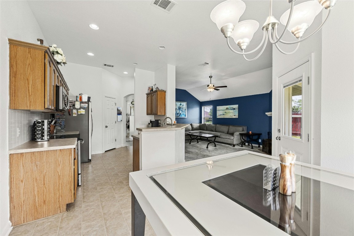 128 Quartz Drive , Jarrell, TX, 76537 | 2970531 | Realty Texas LLC