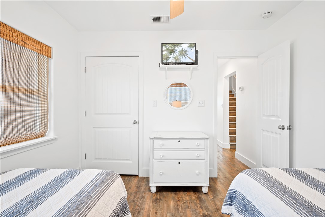 652 Anchor Drive , Port Aransas, TX, 78373 | 441845 | Realty Texas LLC