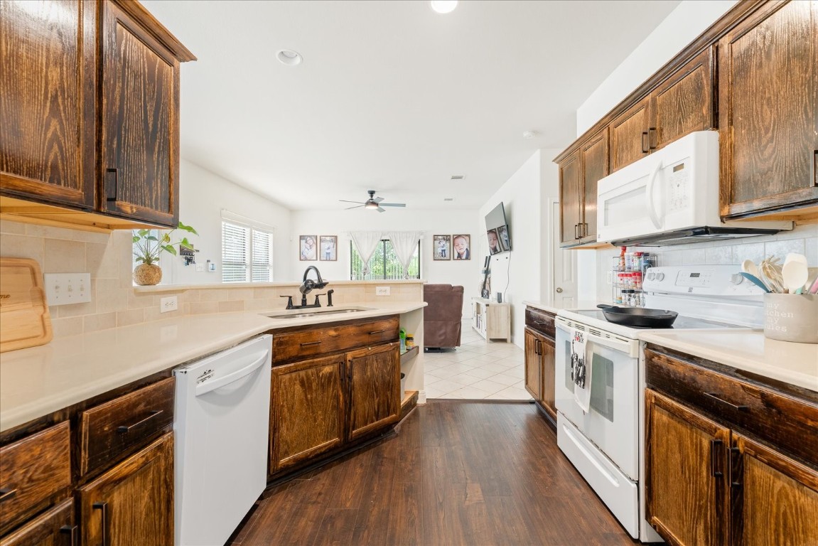 124 Homonu Court , Bastrop, TX, 78602 | 4254937 | Realty Texas LLC