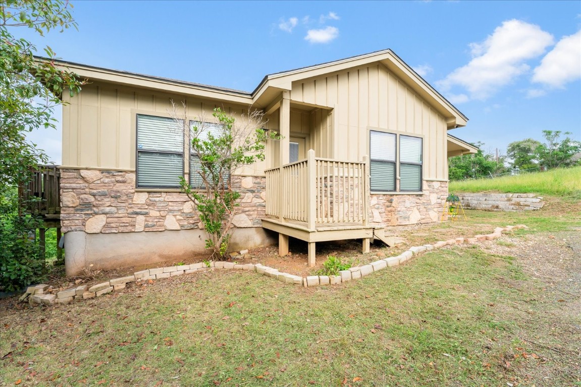 124 Homonu Court , Bastrop, TX, 78602 | 4254937 | Realty Texas LLC