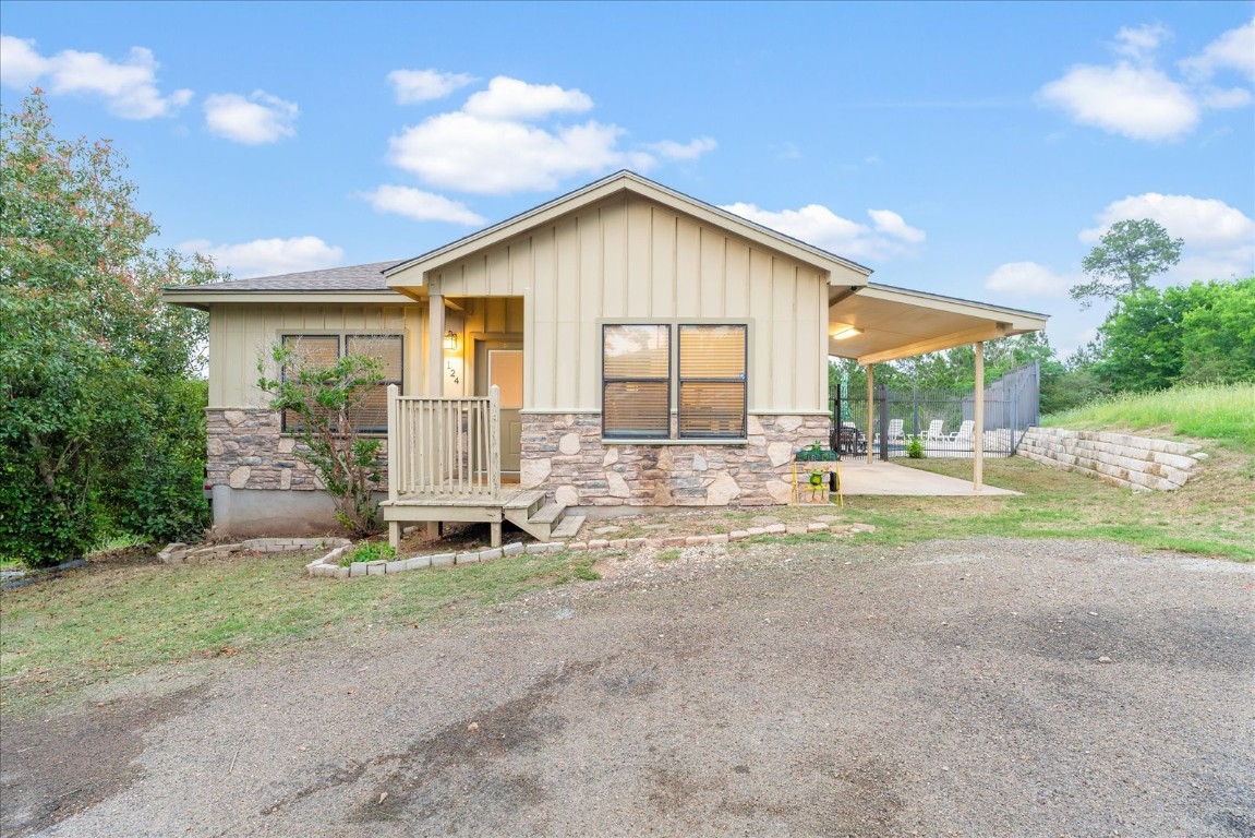124 Homonu Court , Bastrop, TX, 78602 | 4254937 | Realty Texas LLC
