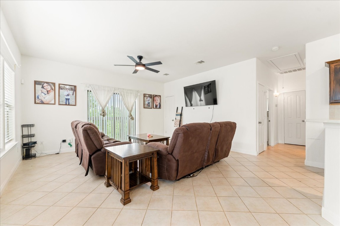 124 Homonu Court , Bastrop, TX, 78602 | 4254937 | Realty Texas LLC