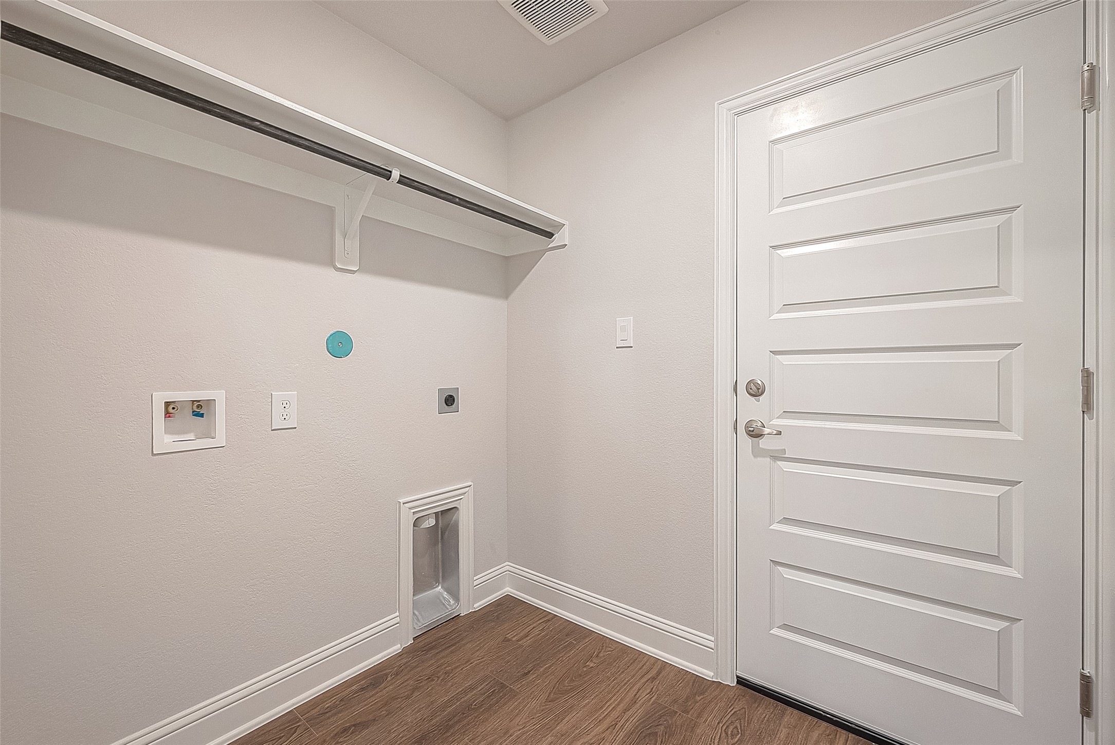 329 Bryan Way , Angleton, TX, 77515 | 10126634 | Realty Texas LLC