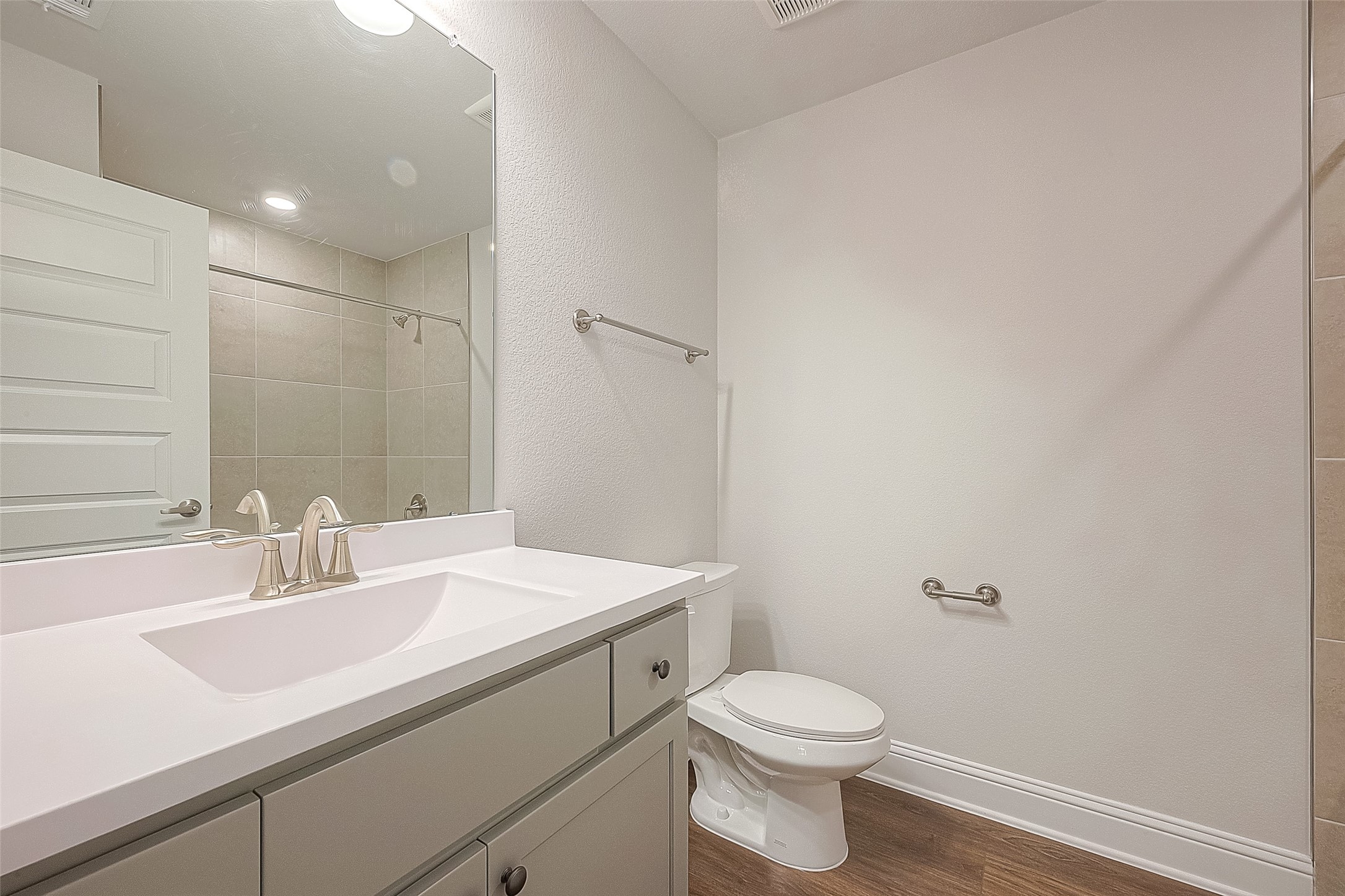 329 Bryan Way , Angleton, TX, 77515 | 10126634 | Realty Texas LLC