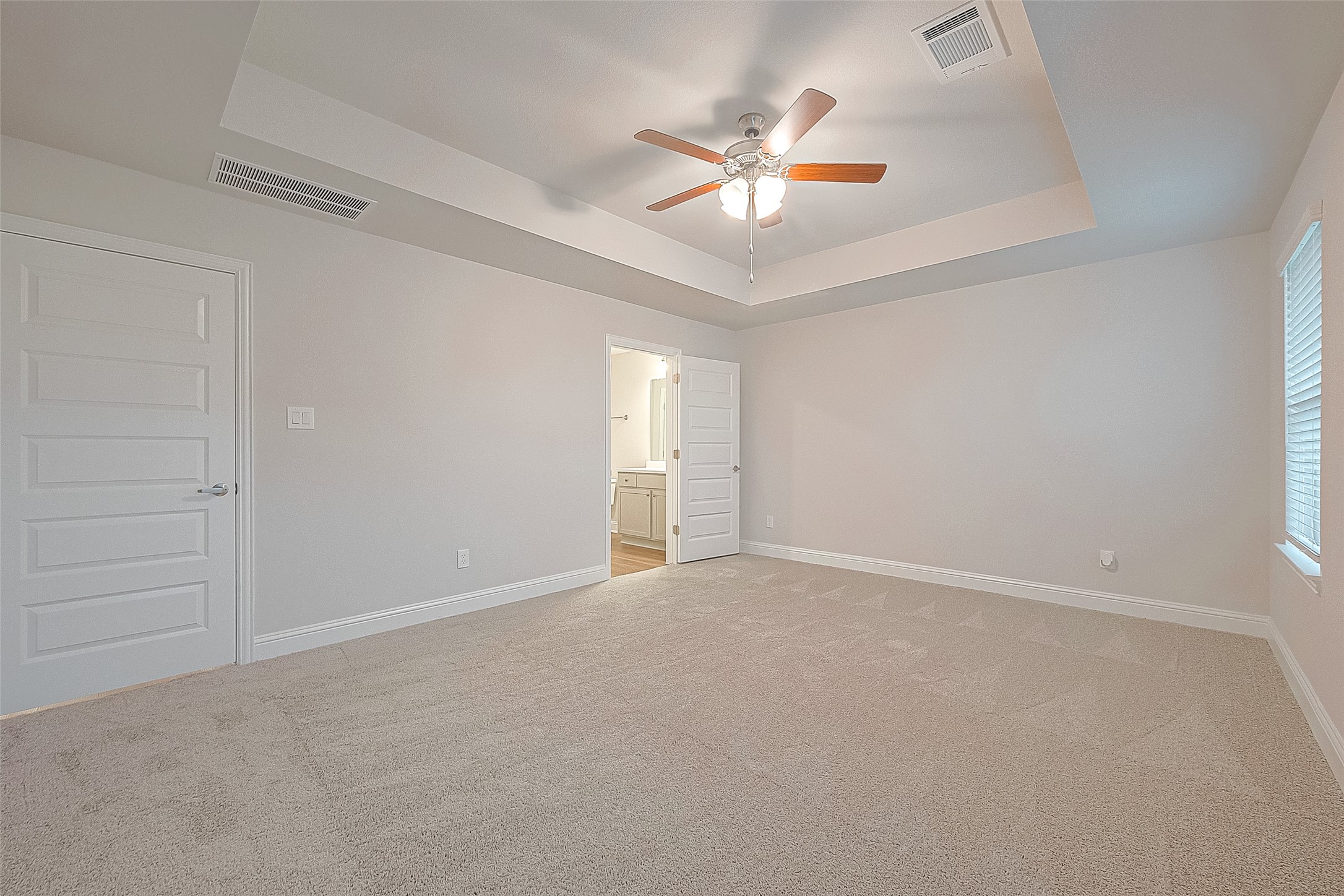 329 Bryan Way , Angleton, TX, 77515 | 10126634 | Realty Texas LLC