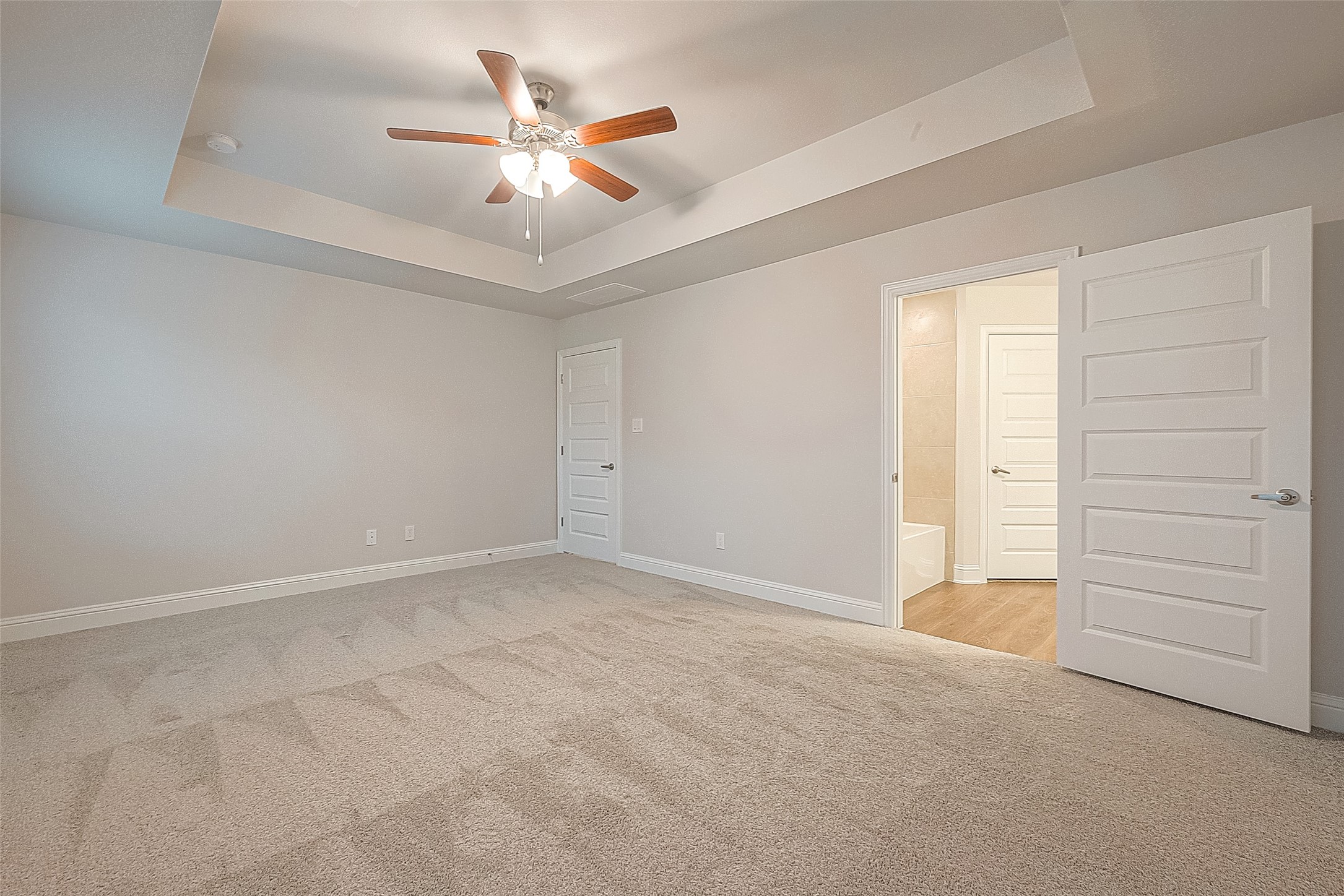 329 Bryan Way , Angleton, TX, 77515 | 10126634 | Realty Texas LLC