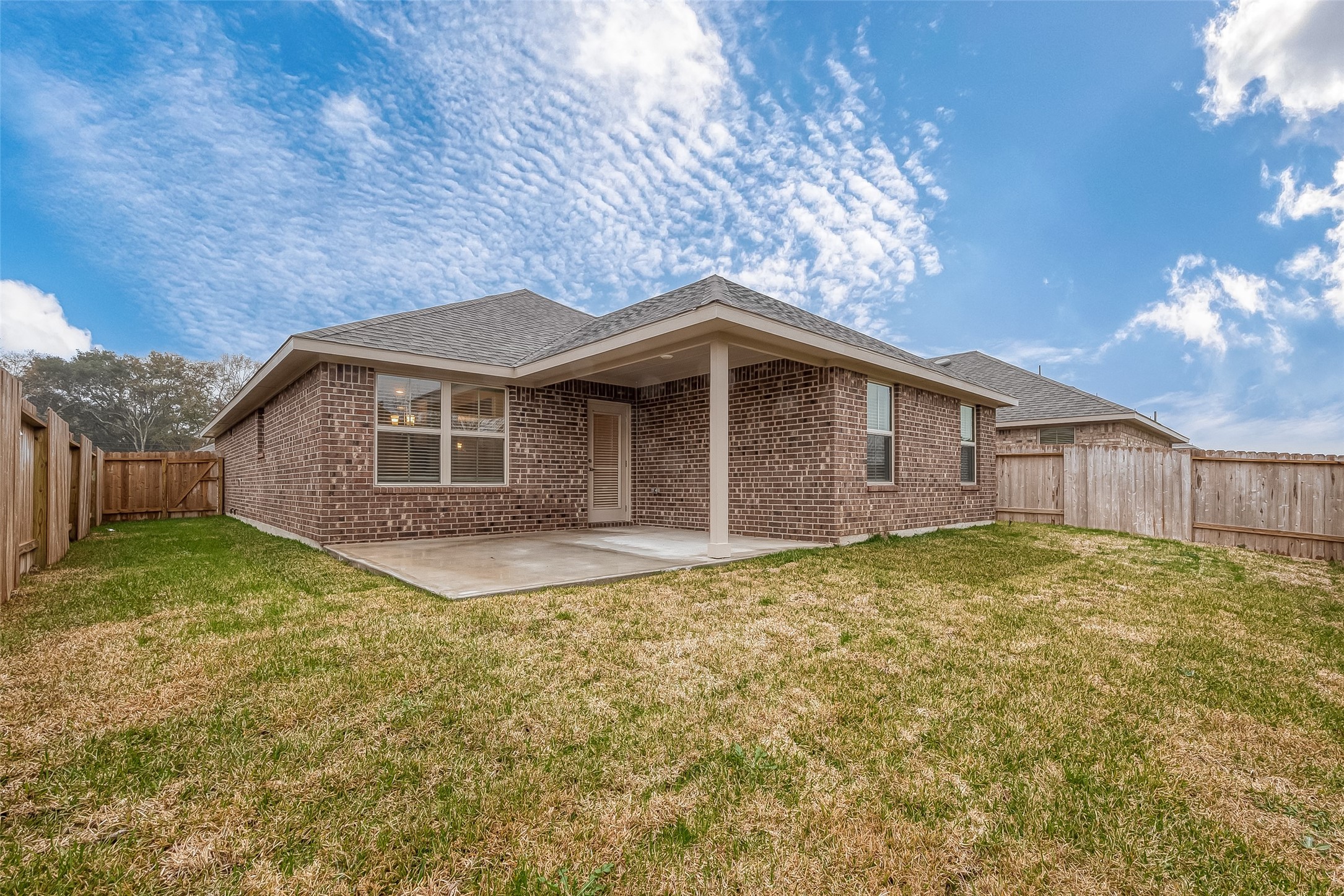 329 Bryan Way , Angleton, TX, 77515 | 10126634 | Realty Texas LLC