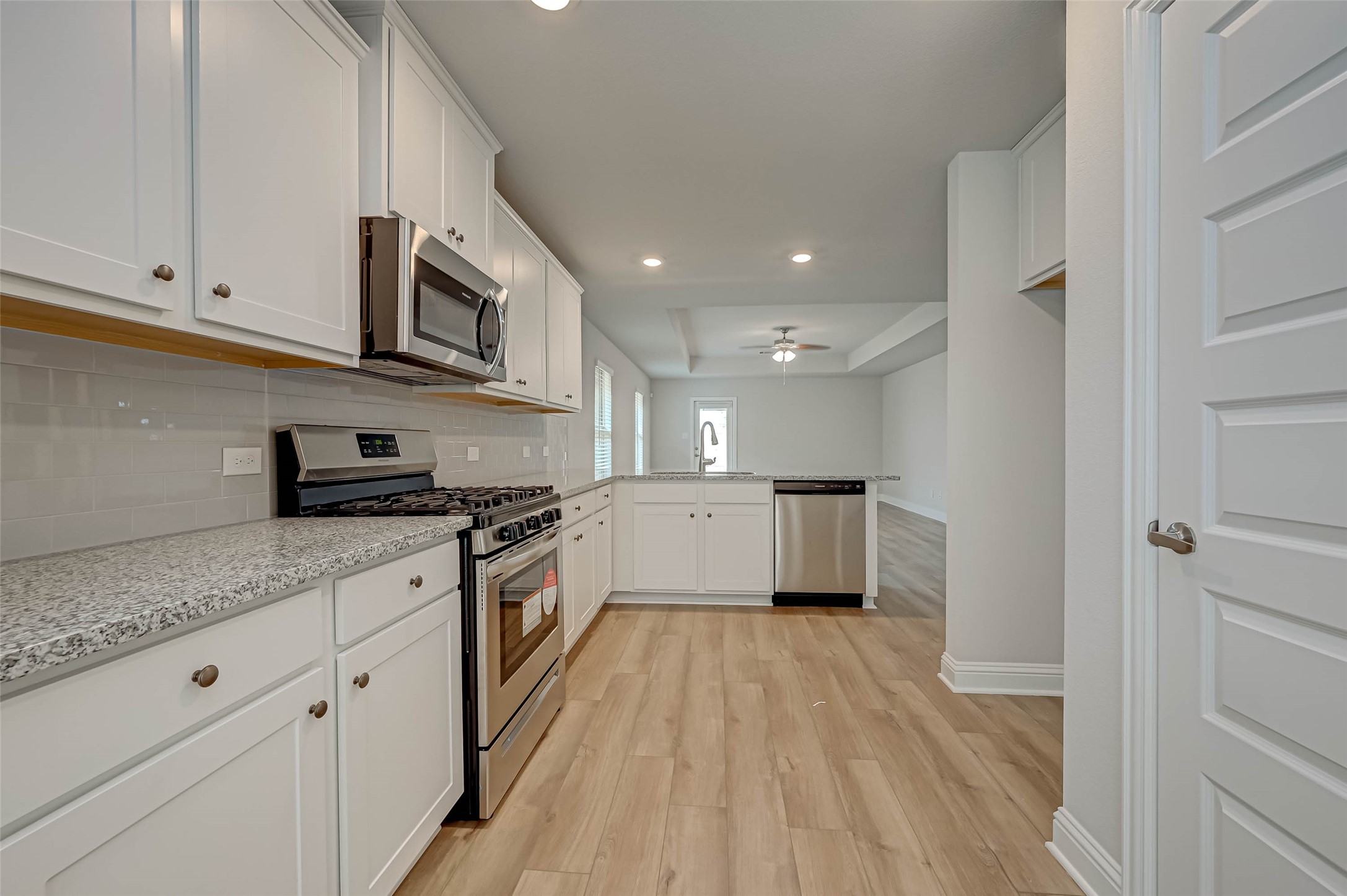 9 Greenbriar Loop , Angleton, TX, 77515 | 11682914 | Realty Texas LLC