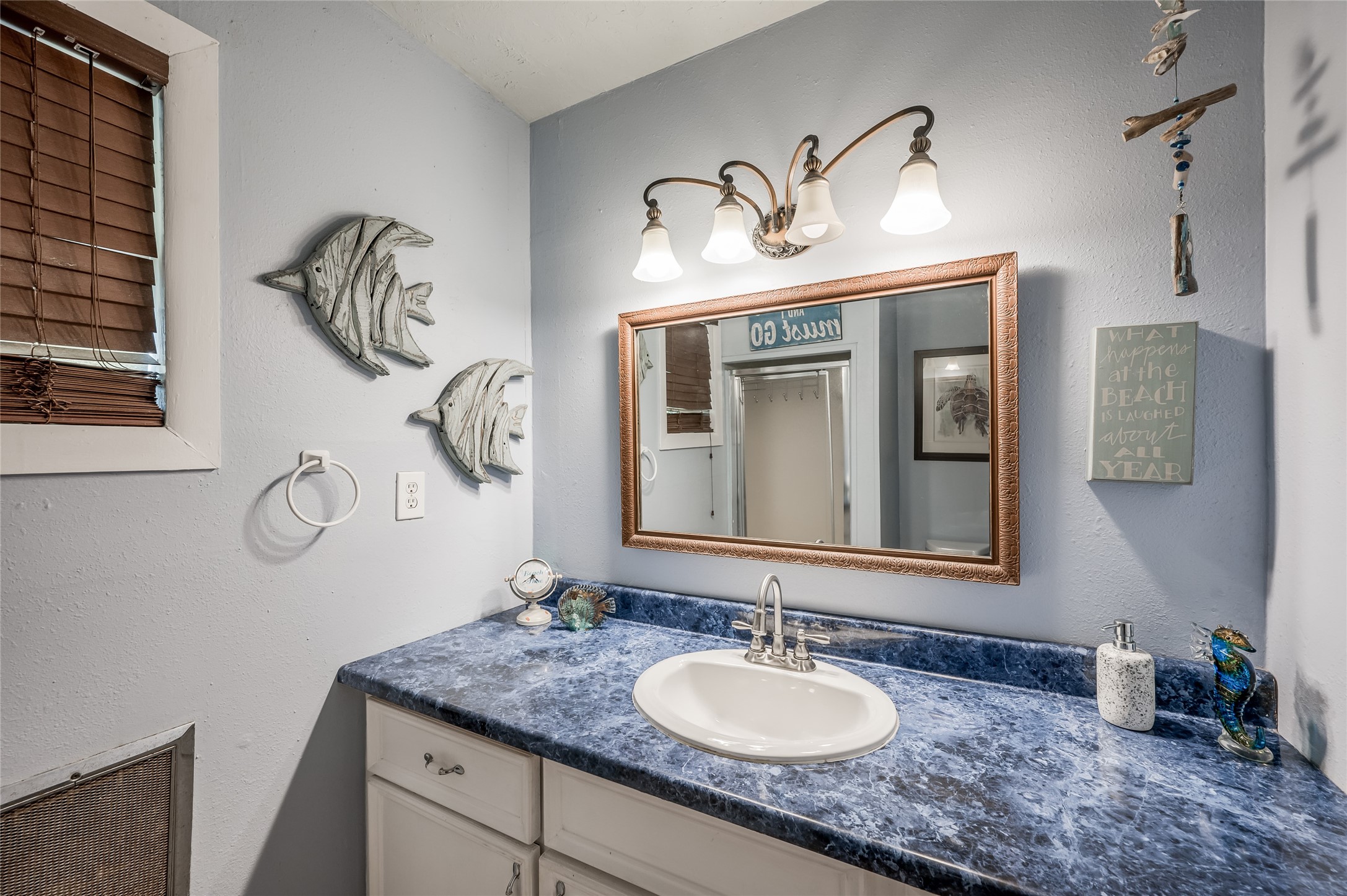 1134 Mayes Road , Crystal Beach, TX, 77650 | 92354183 | Realty Texas LLC