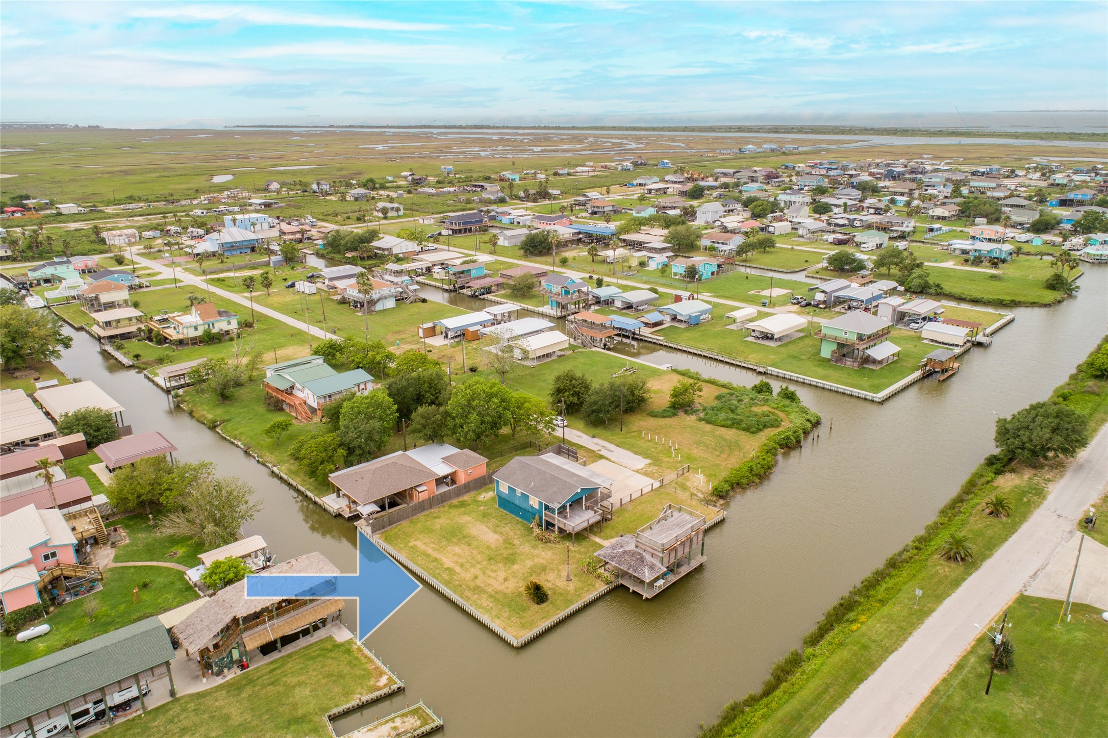 1134 Mayes Road , Crystal Beach, TX, 77650 | 92354183 | Realty Texas LLC