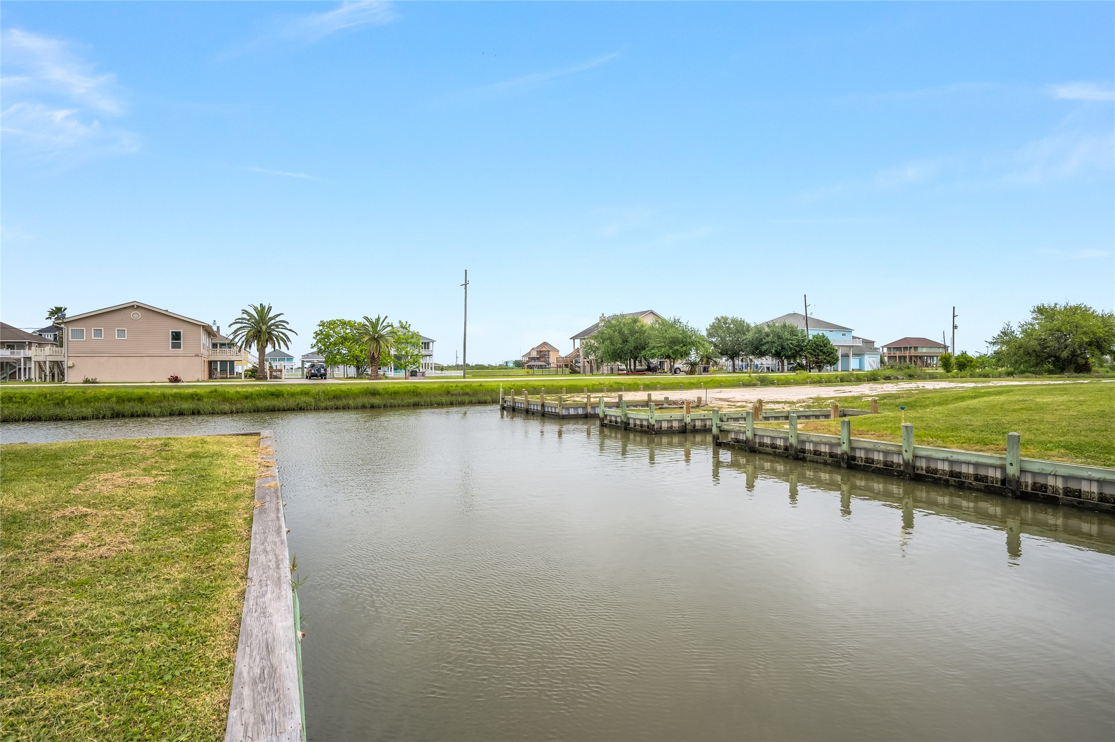 1134 Mayes Road , Crystal Beach, TX, 77650 | 92354183 | Realty Texas LLC
