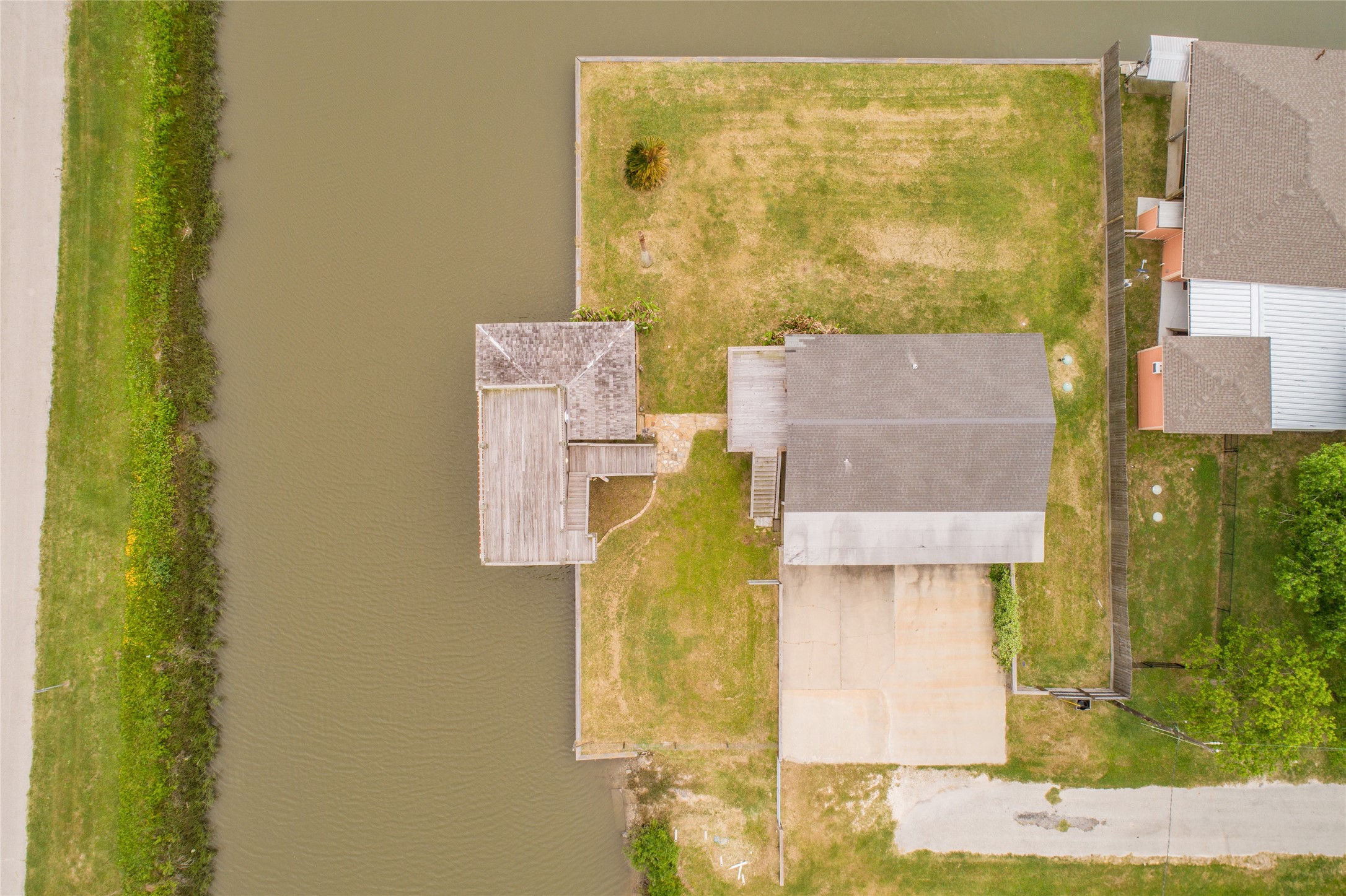 1134 Mayes Road , Crystal Beach, TX, 77650 | 92354183 | Realty Texas LLC