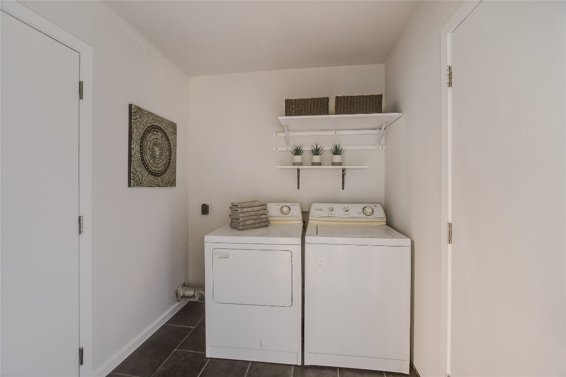 7400 Barcelona Drive , Austin, TX, 78752 | 3858095 | Realty Texas LLC