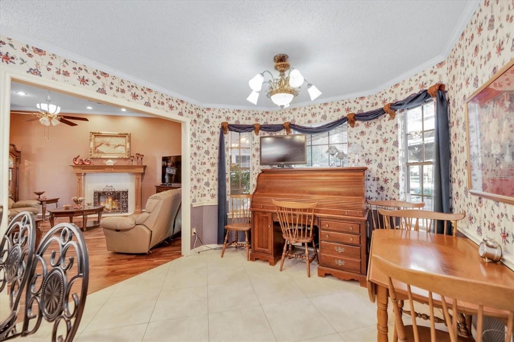 904 Carriage Hills Boulevard , Conroe, TX, 77384 | 10048177 | Realty Texas LLC