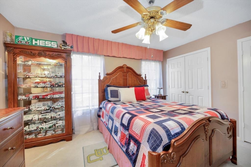 904 Carriage Hills Boulevard , Conroe, TX, 77384 | 10048177 | Realty Texas LLC