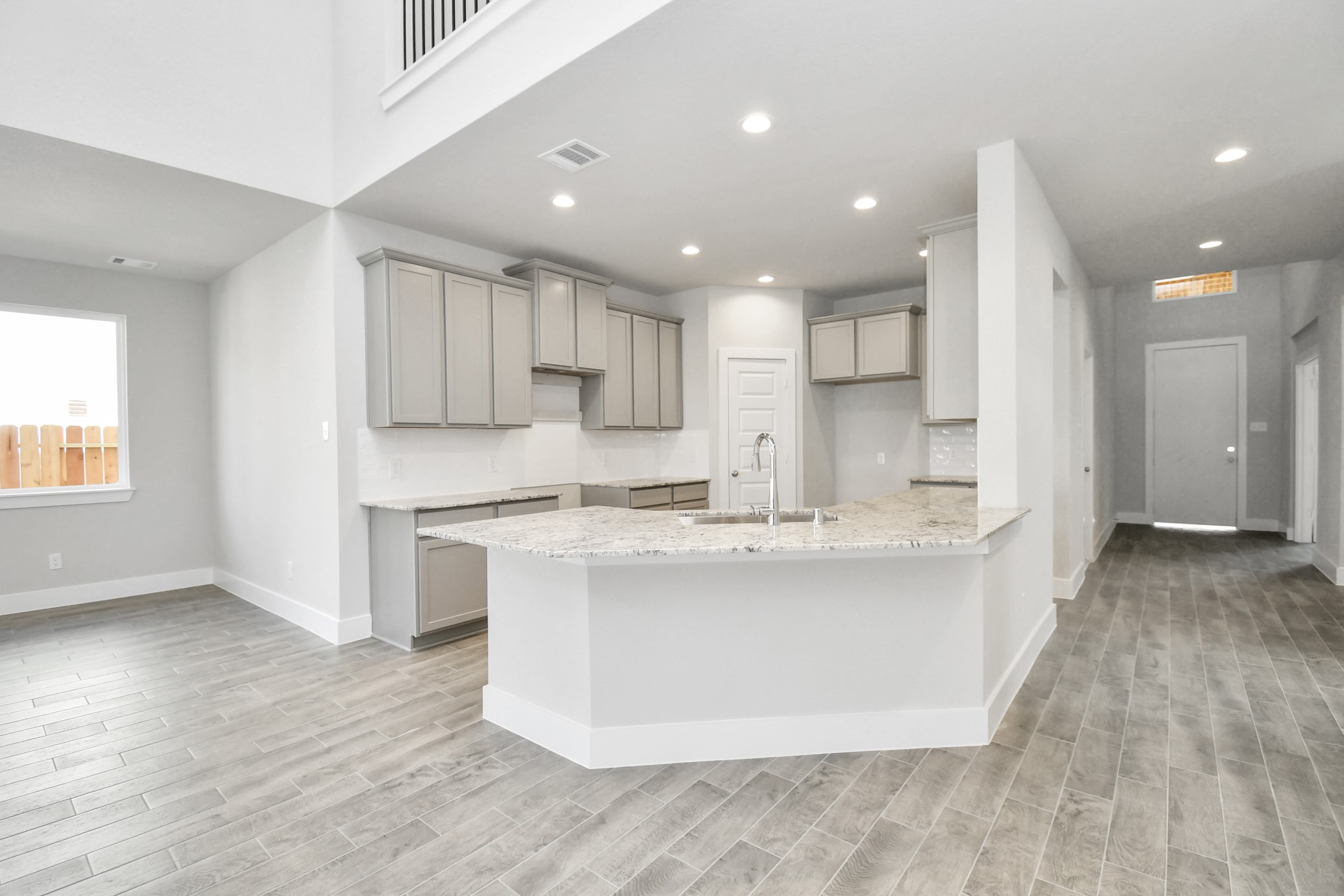 5618 Mammoth Oak Drive , Houston, TX, 77066 | 15407896 | Realty Texas LLC