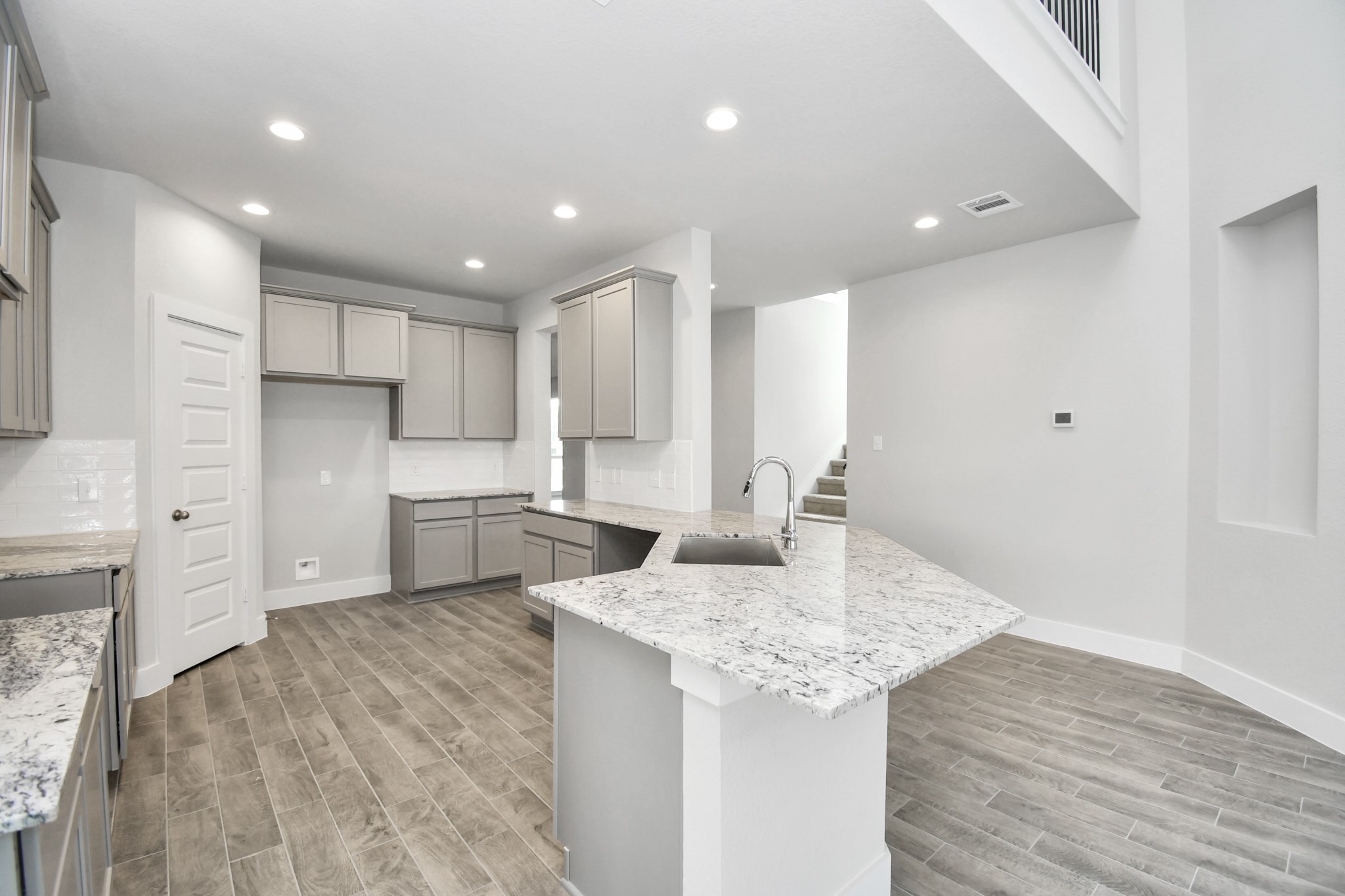 5618 Mammoth Oak Drive , Houston, TX, 77066 | 15407896 | Realty Texas LLC