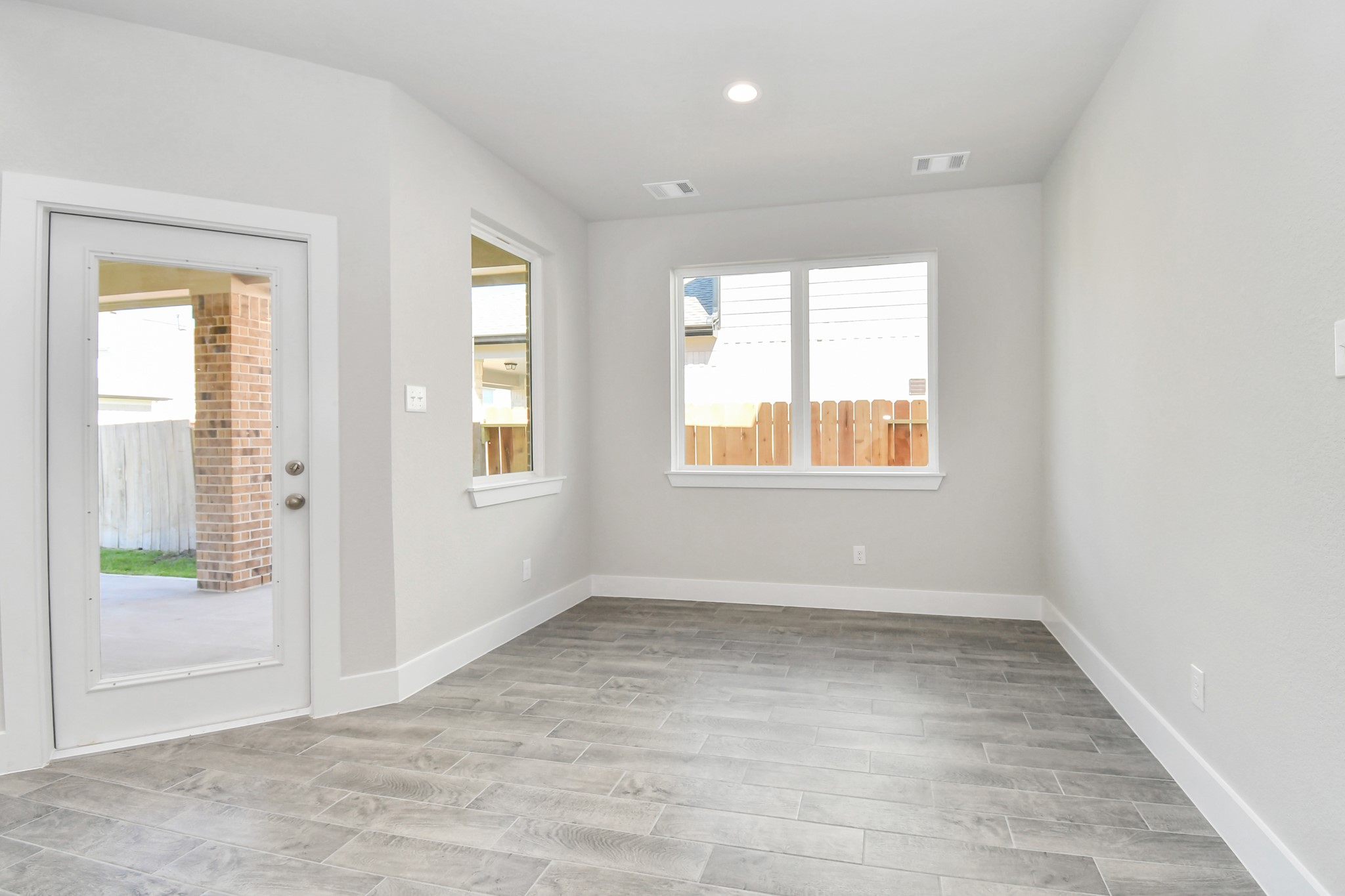 5618 Mammoth Oak Drive , Houston, TX, 77066 | 15407896 | Realty Texas LLC