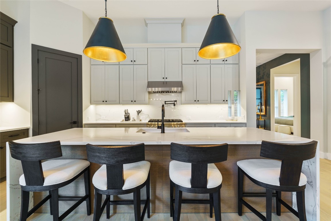 4905 Lynndale Drive , Austin, TX, 78756 | 8494742 | Realty Texas LLC