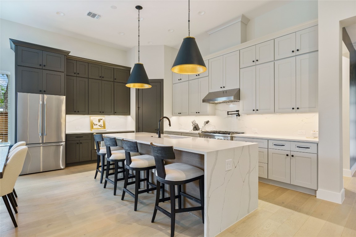 4905 Lynndale Drive , Austin, TX, 78756 | 8494742 | Realty Texas LLC