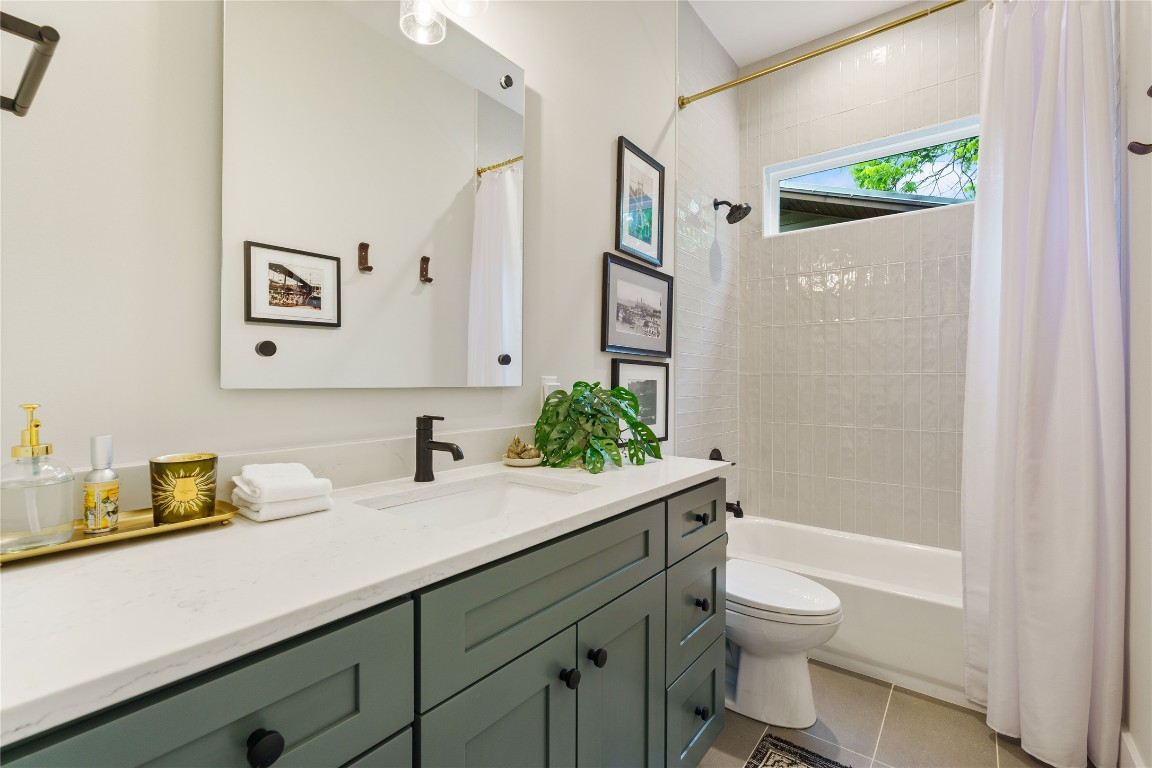4905 Lynndale Drive , Austin, TX, 78756 | 8494742 | Realty Texas LLC
