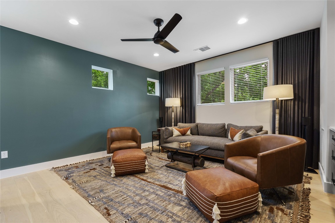 4905 Lynndale Drive , Austin, TX, 78756 | 8494742 | Realty Texas LLC