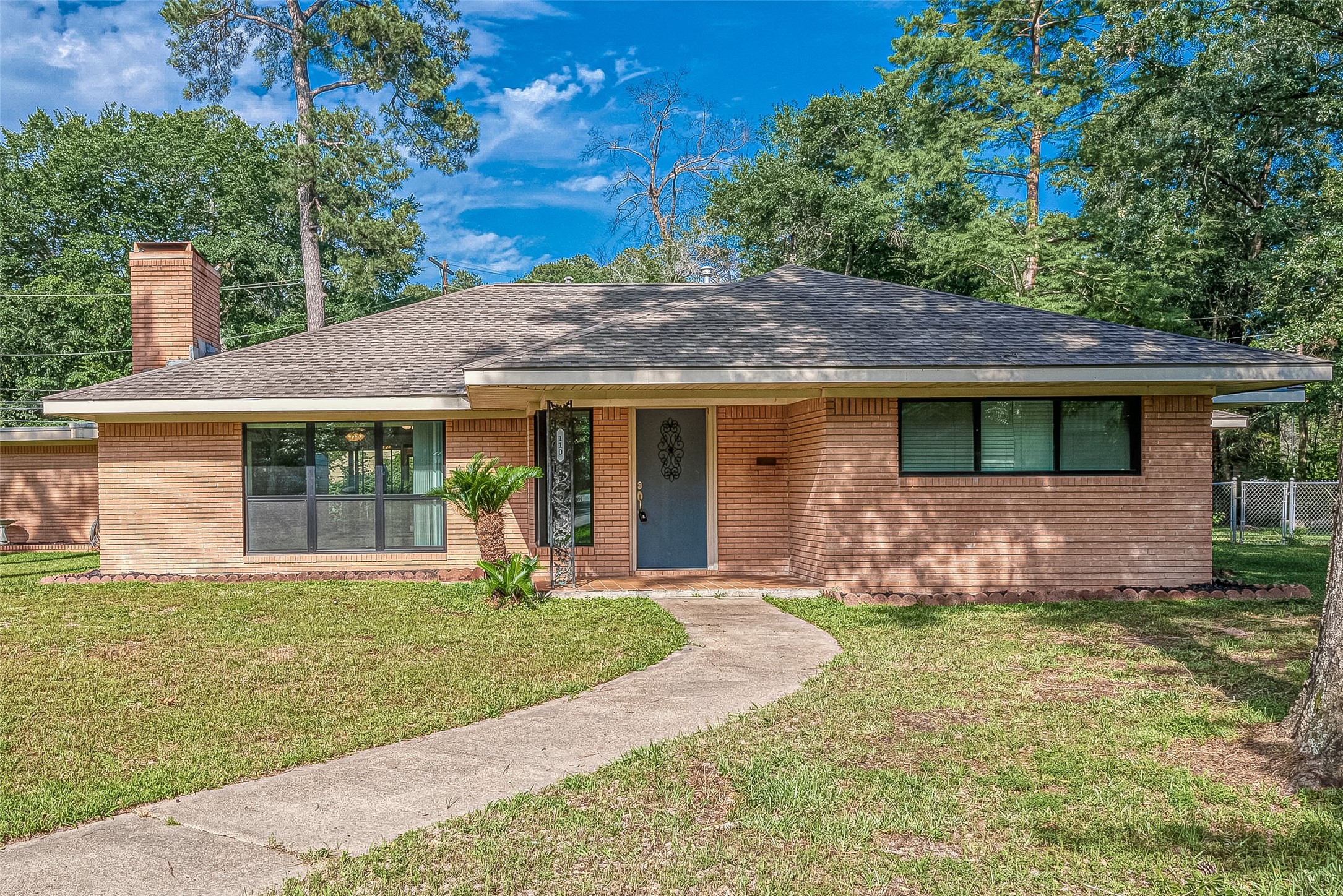 110 S Woodsway Street W , Conroe, TX, 77301 | 55762008 | Realty Texas LLC