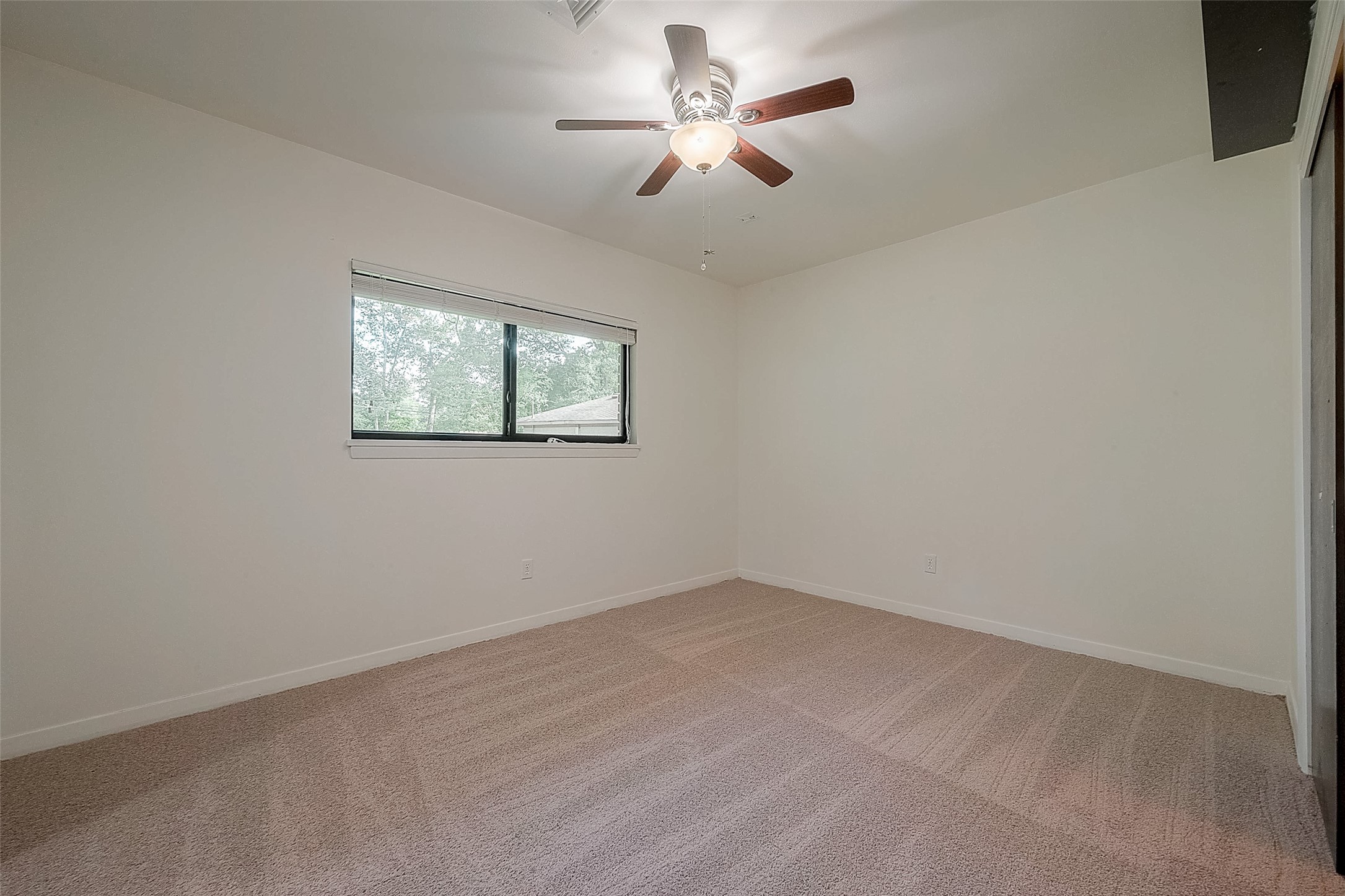 110 S Woodsway Street W , Conroe, TX, 77301 | 55762008 | Realty Texas LLC