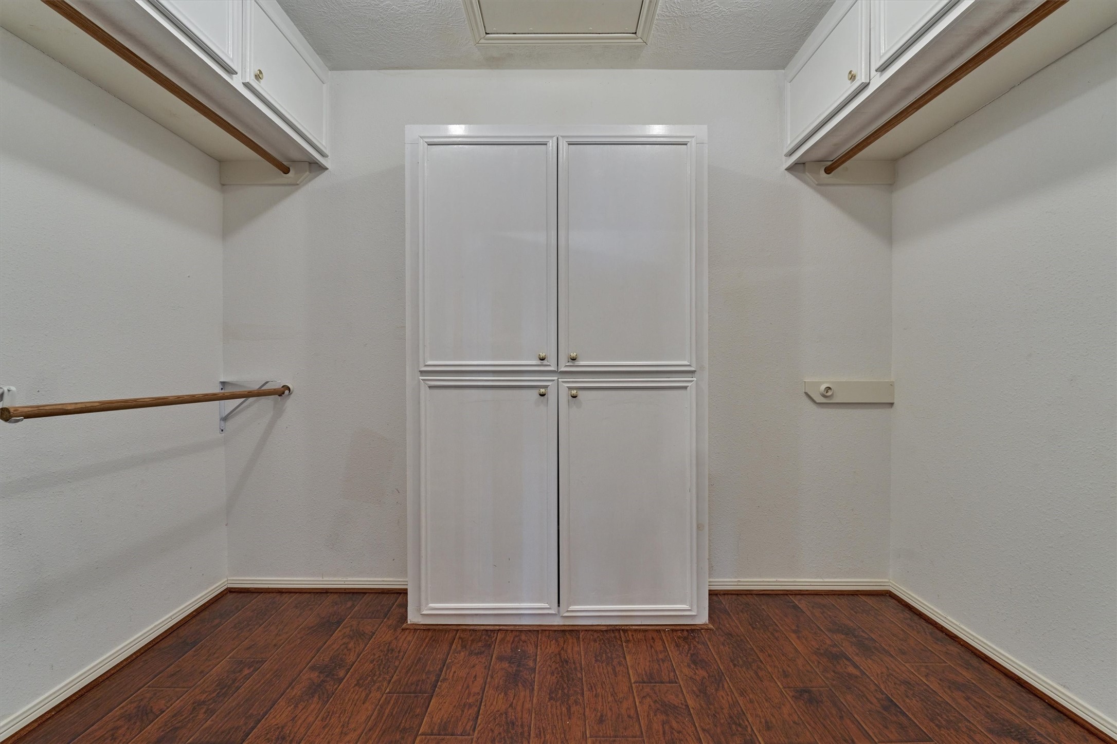 111 Harbour Town Way , Montgomery, TX, 77356 | 56051806 | Realty Texas LLC